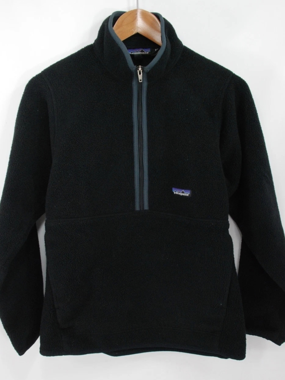 Patagonia Black Quarter-Zip Fleece Pullover